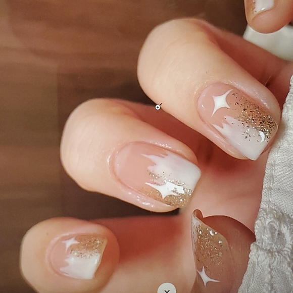 Press On Nail 24 Pieces Star Pattern False Nails - Picture 1 of 6